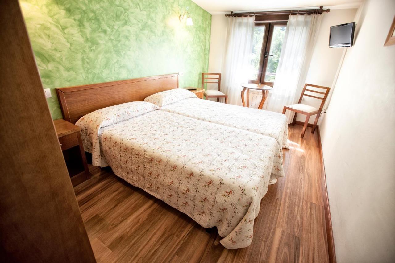 Hotel Covadonga Кангас-де-Онис Экстерьер фото